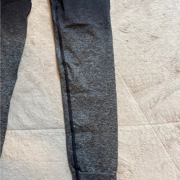 ❌SOLD❌GYMSHARK LEGGINGS - Picture 3 of 6